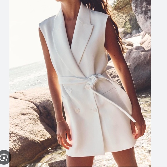 NWT Zara LONG BELTED DOUBLE BREASTED VEST size small - Picture 3 of 3